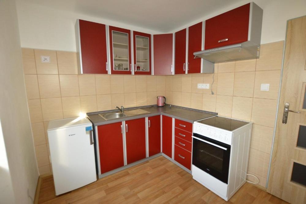 Apartmany - Skolni Chomutov Dış mekan fotoğraf