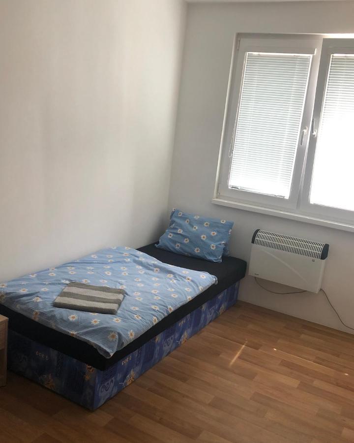 Apartmany - Skolni Chomutov Dış mekan fotoğraf